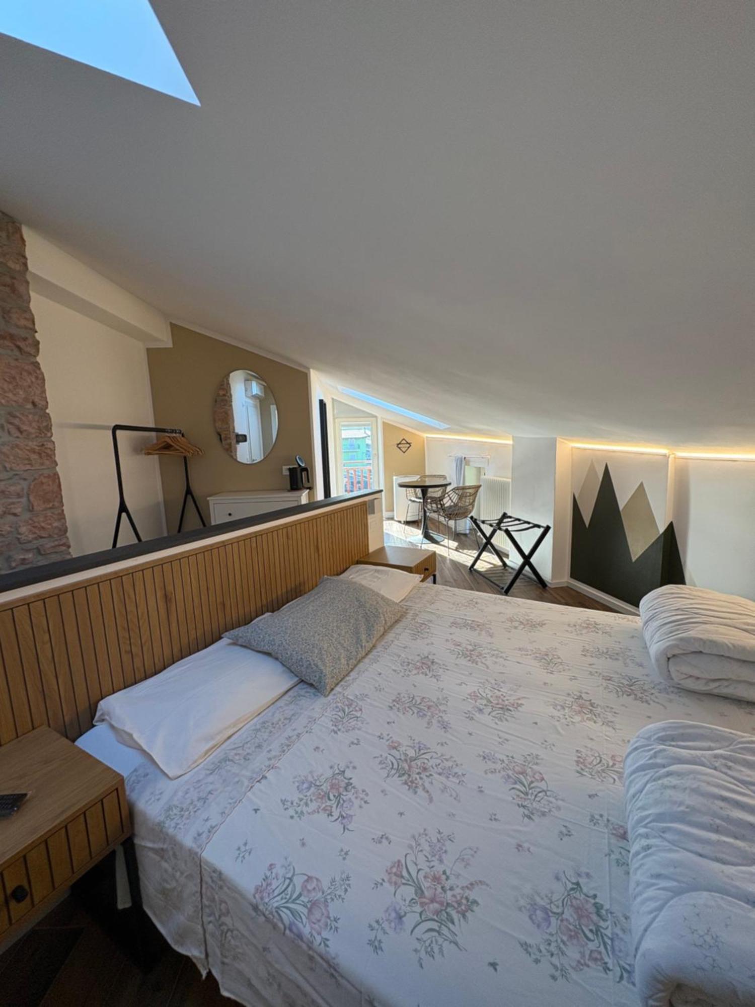 Casa Pitem Bed & Breakfast Torbole Sul Garda Cameră foto